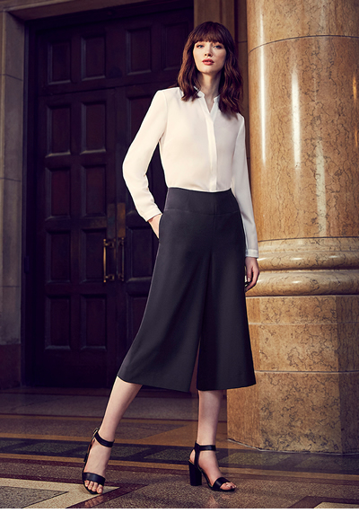 10728 Womens Mid-Length Culottes